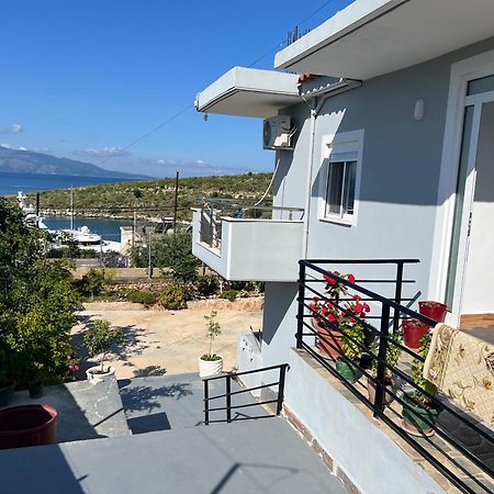Eri Rooms Sarandë エクステリア 写真