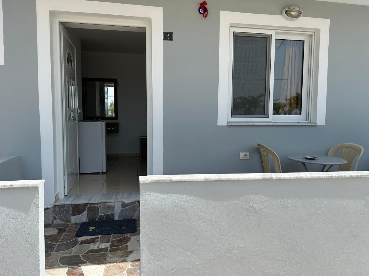 Eri Rooms Sarandë エクステリア 写真