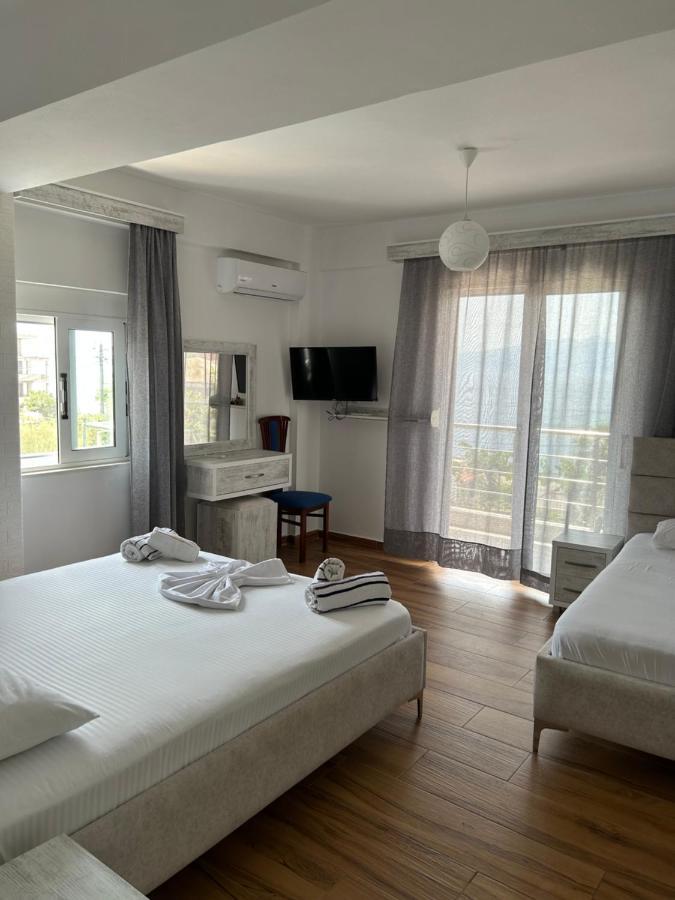 Eri Rooms Sarandë エクステリア 写真
