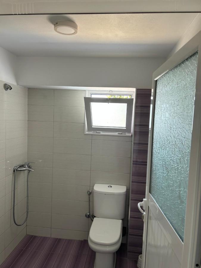 Eri Rooms Sarandë エクステリア 写真