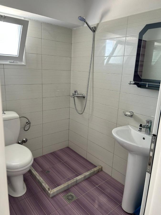 Eri Rooms Sarandë エクステリア 写真